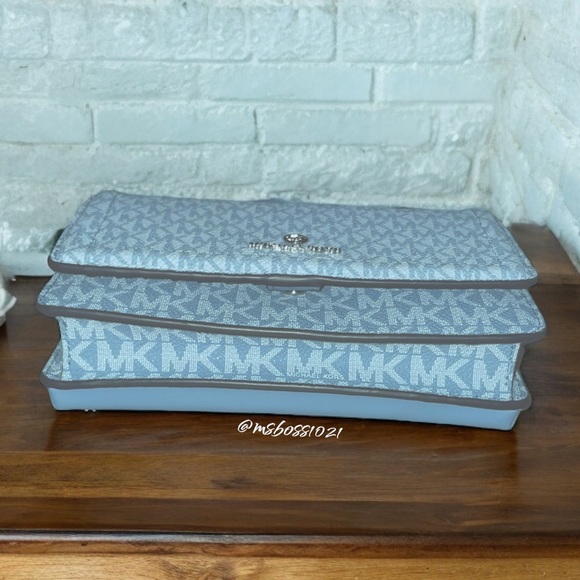 Michael Kors Jet Set Charm Small Phone Crossbody - Picture 6 of 6